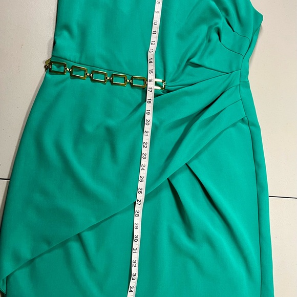dressbarn sleeveless Green Dress with Gold Chain - Picture 14 of 16